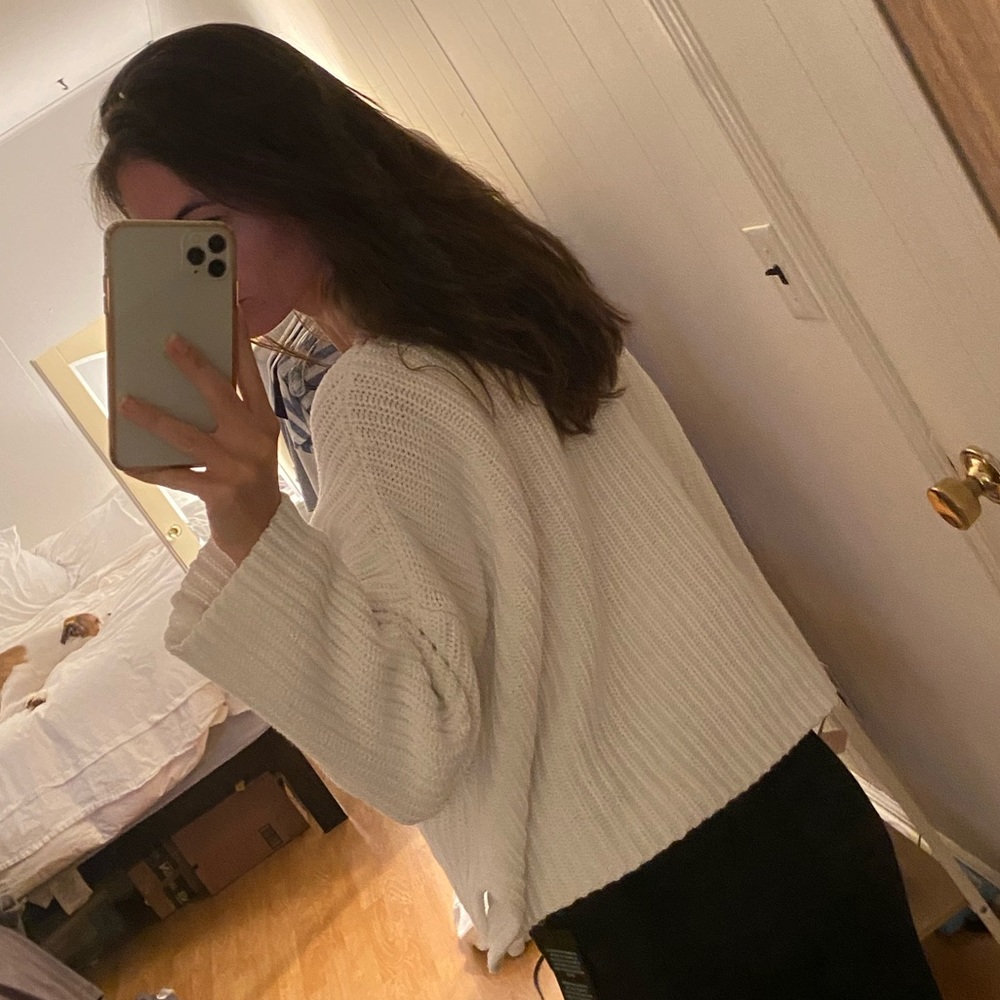 White Ribbed Sweater - Picture 5 of 6